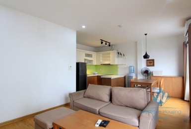 Apartment in Nghi Tam street, Tay Ho, Hanoi for rent.